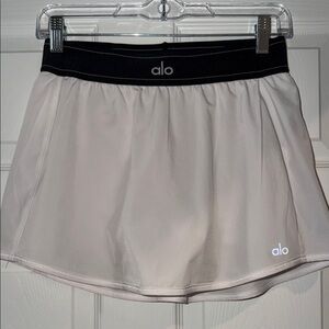 ALO Yoga Black and Cream Skirt